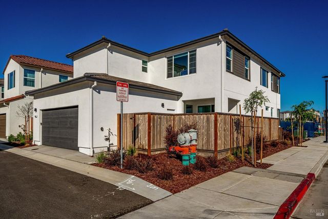 303 Flagship Dr, Napa, CA 94558