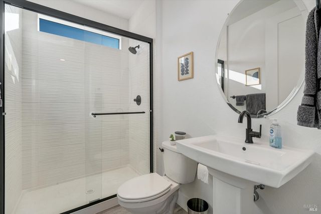 303 Flagship Dr, Napa, CA 94558