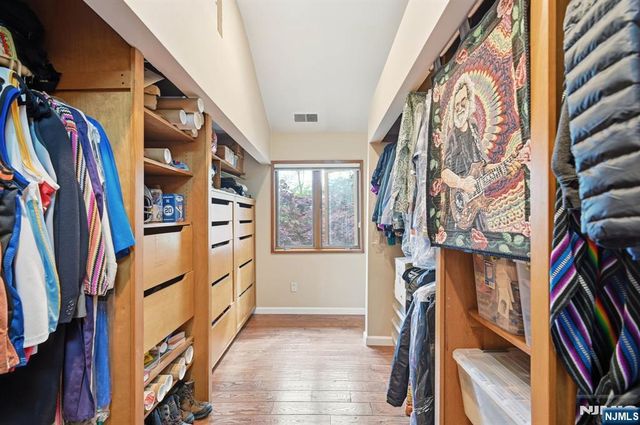 46 Wierimus Lane, Hillsdale, NJ 07642