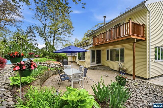 46 Wierimus Lane, Hillsdale, NJ 07642