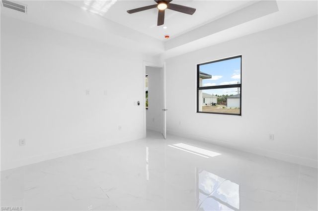 2517 24th ST W, Lehigh Acres, FL 33971