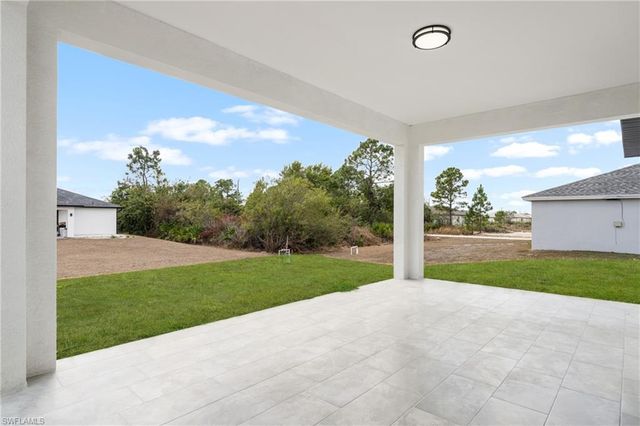 2517 24th ST W, Lehigh Acres, FL 33971