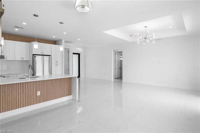 2517 24th ST W, Lehigh Acres, FL 33971