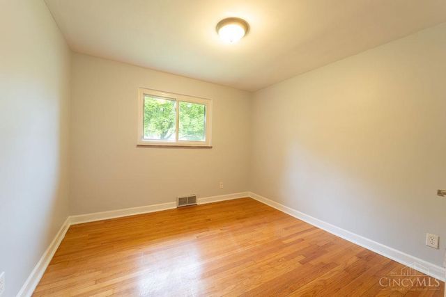 684 Smiley Avenue, Springdale, OH 45246