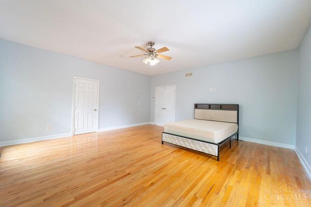 684 Smiley Avenue, Springdale, OH 45246