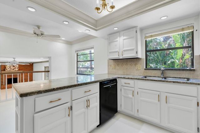14373 82ND TERRACE, Seminole, FL 33776
