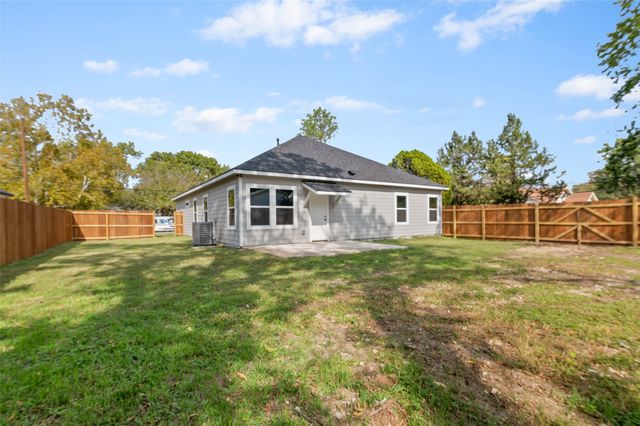 1522 Harris Street, Gainesville, TX 76240