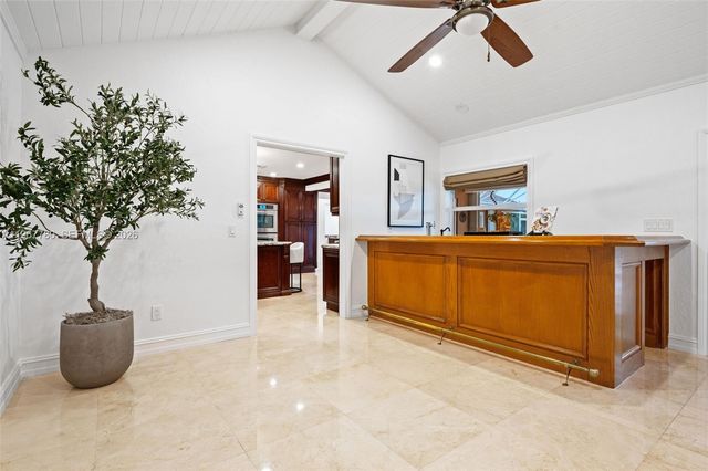 7720 SW 183rd Ter, Palmetto Bay, FL 33157