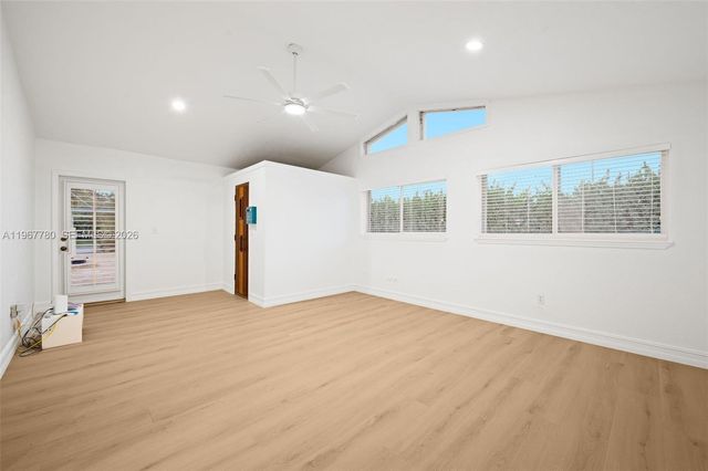 7720 SW 183rd Ter, Palmetto Bay, FL 33157