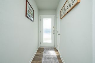 2412 Whispering Ridge Drive, Des Moines, IA 50320