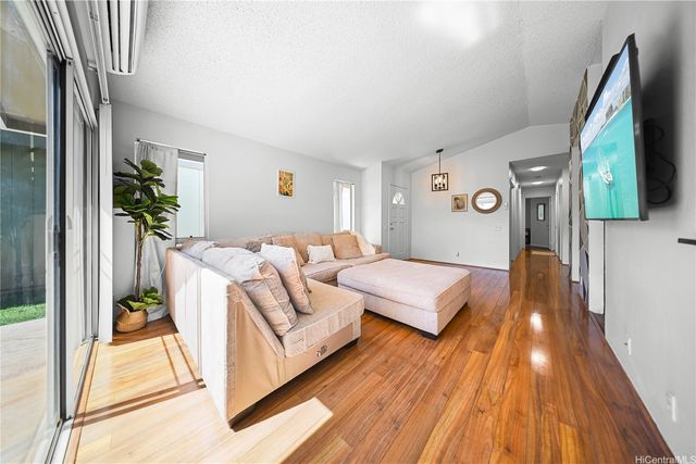 91-976 Waihua Place, Ewa Beach, HI 96706