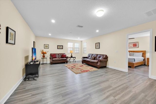 9032 SHADOW MOUNTAIN STREET, Davenport, FL 33896