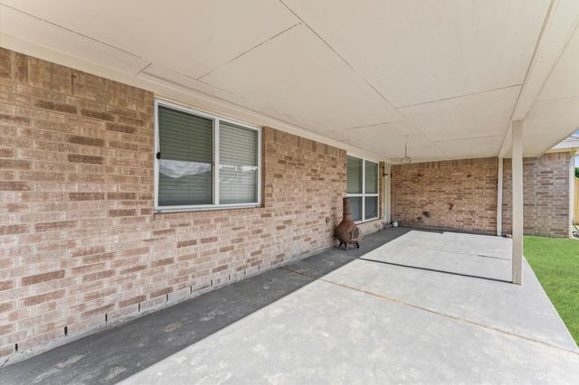 9523 Glendown Lane, Houston, TX 77070