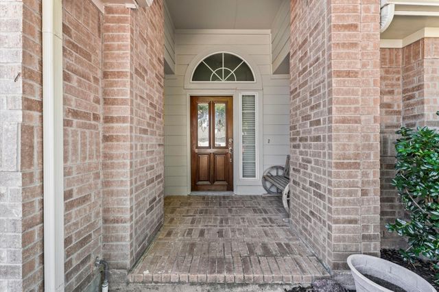 9523 Glendown Lane, Houston, TX 77070
