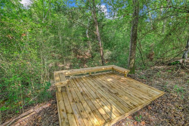 10250 Dogwood Trail, College Station, TX 77845