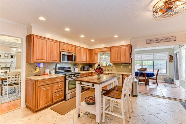 552 Waterford Drive, Evans, GA 30809