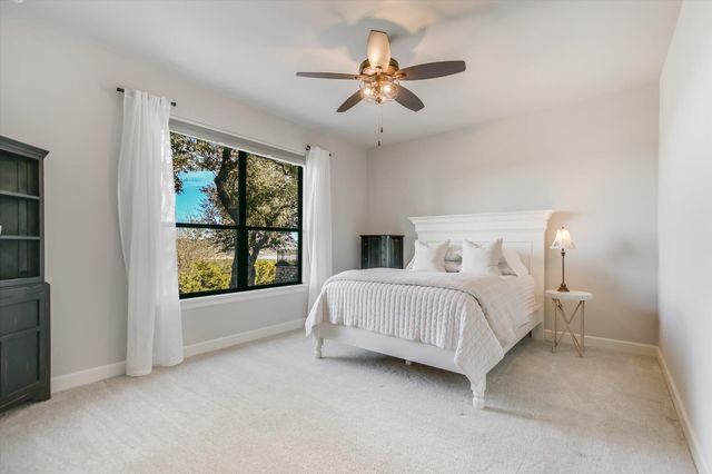 7300 Flagship Park DR, Jonestown, TX 78645