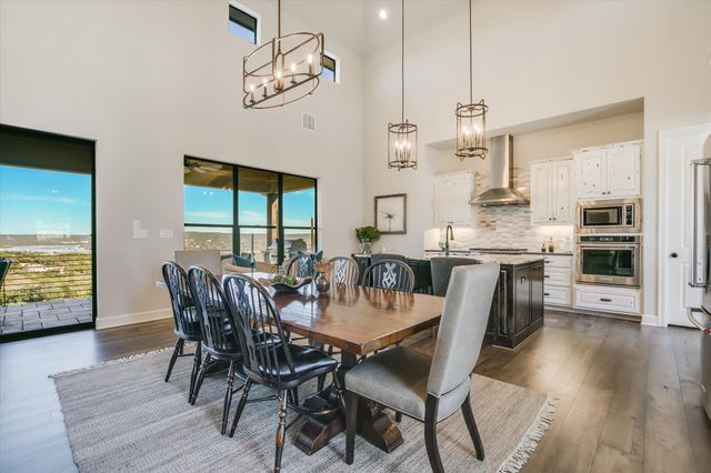 7300 Flagship Park DR, Jonestown, TX 78645