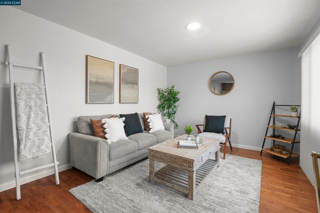 339 S 29th St, Richmond, CA 94804
