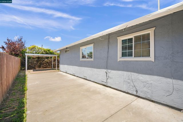 339 S 29th St, Richmond, CA 94804