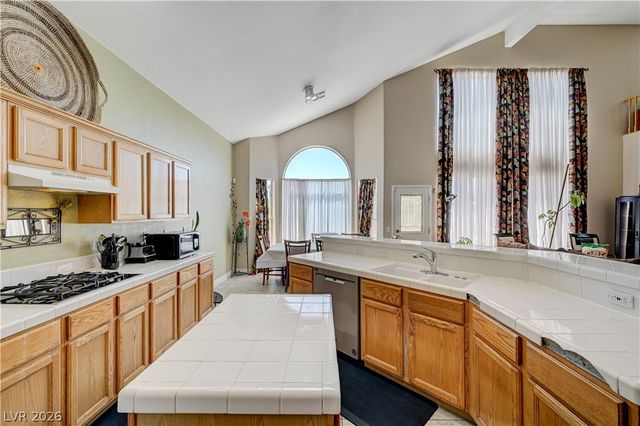 1723 Fall Pointe Court, North Las Vegas, NV 89032