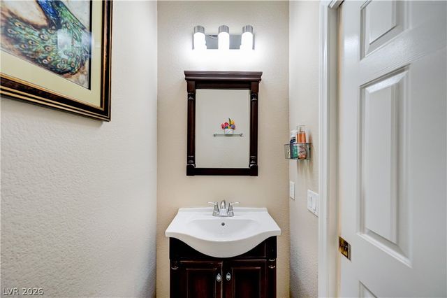1723 Fall Pointe Court, North Las Vegas, NV 89032