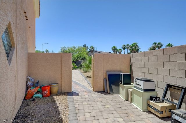 1723 Fall Pointe Court, North Las Vegas, NV 89032