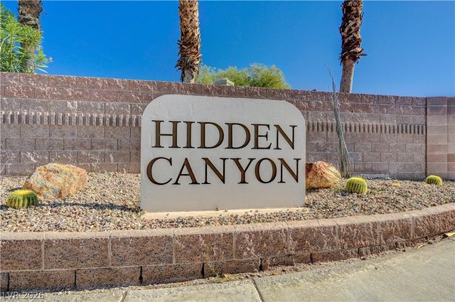 1723 Fall Pointe Court, North Las Vegas, NV 89032