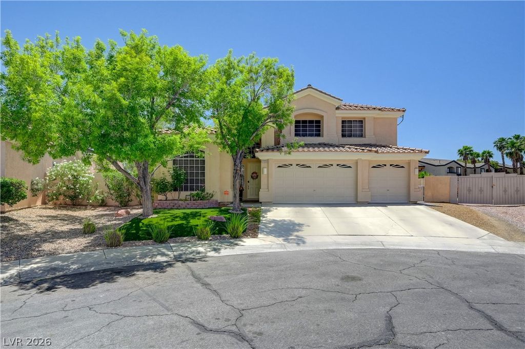 1723 Fall Pointe Court, North Las Vegas, NV 89032