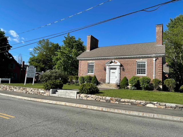 26 Circuit Road, Ossipee, NH 03864