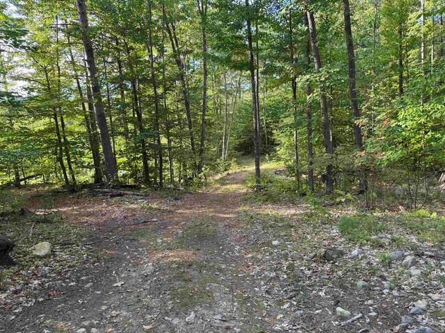 26 Circuit Road, Ossipee, NH 03864