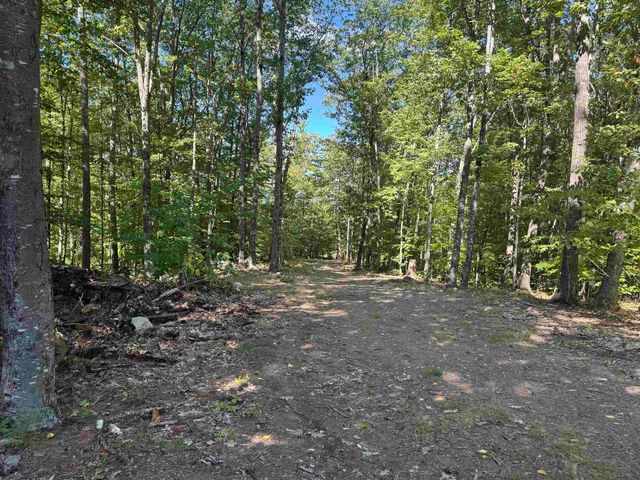 26 Circuit Road, Ossipee, NH 03864