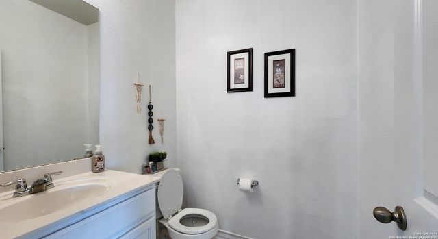 1718 Moonstone Bay, San Antonio, TX 78245