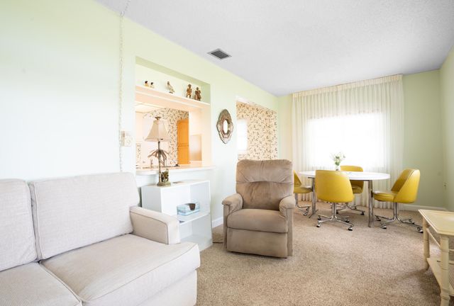 2028 SW 19th Avenue, Boynton Beach, FL 33426