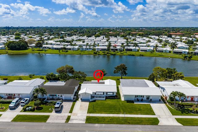 2028 SW 19th Avenue, Boynton Beach, FL 33426