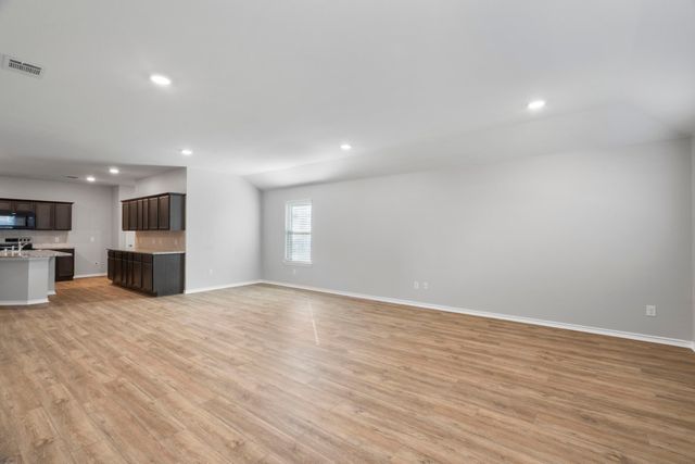 806 Meadow Wood Lane, Princeton, TX 75407