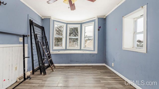 618 E Stanton Street, Iron Mountain, MI 49801