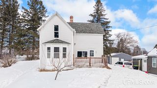 618 E Stanton Street, Iron Mountain, MI 49801