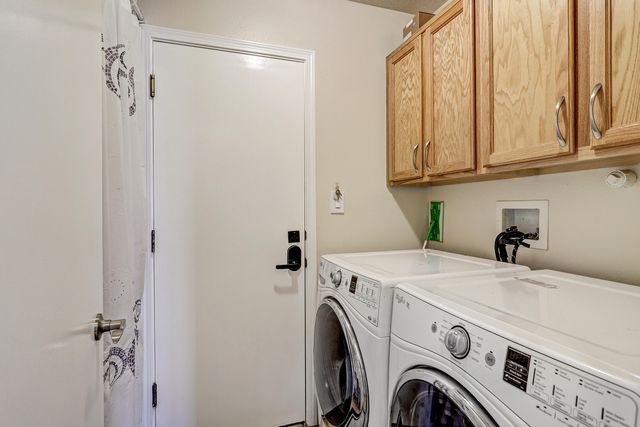 1614 Villa Camilla NE, Albuquerque, NM 87113