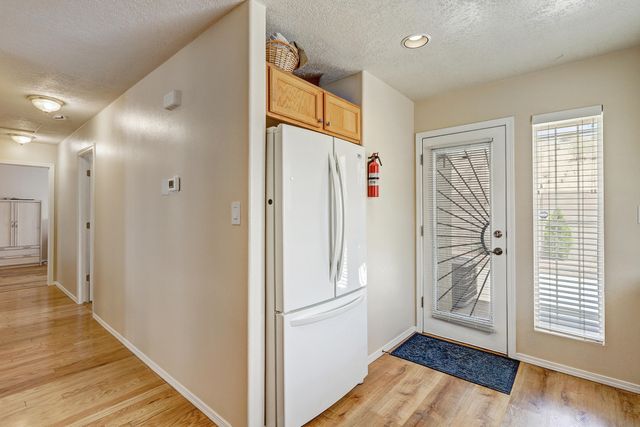1614 Villa Camilla NE, Albuquerque, NM 87113