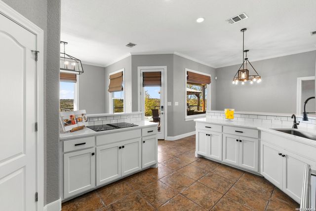 616 Blue Diamond, Boerne, TX 78006
