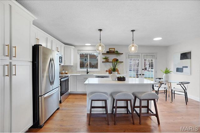 26 Lippizan Road, St Peters, MO 63376