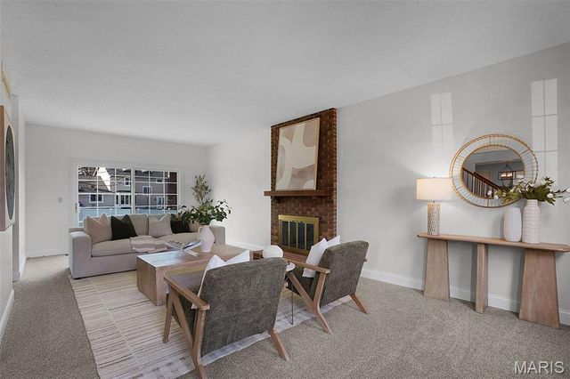 26 Lippizan Road, St Peters, MO 63376