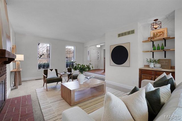 26 Lippizan Road, St Peters, MO 63376