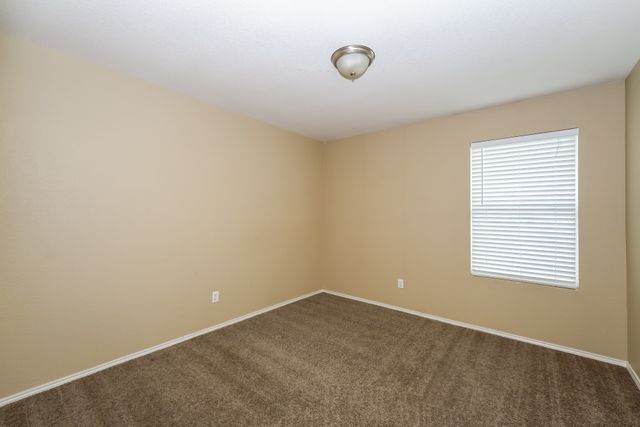 1100 Cottonwood Drive, Crowley, TX 76036