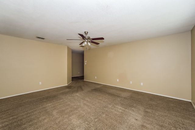 1100 Cottonwood Drive, Crowley, TX 76036