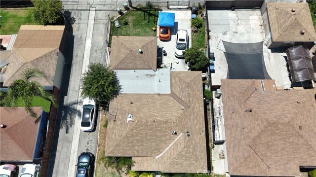 6674 Easton, East Los Angeles, CA 90022