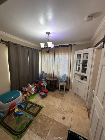 6674 Easton, East Los Angeles, CA 90022