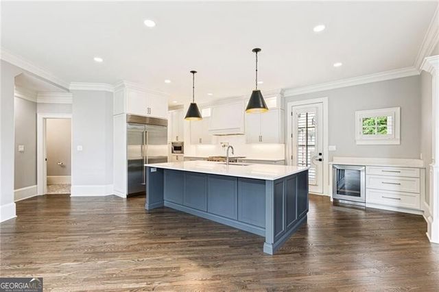 648 Glenover Drive, Milton, GA 30004