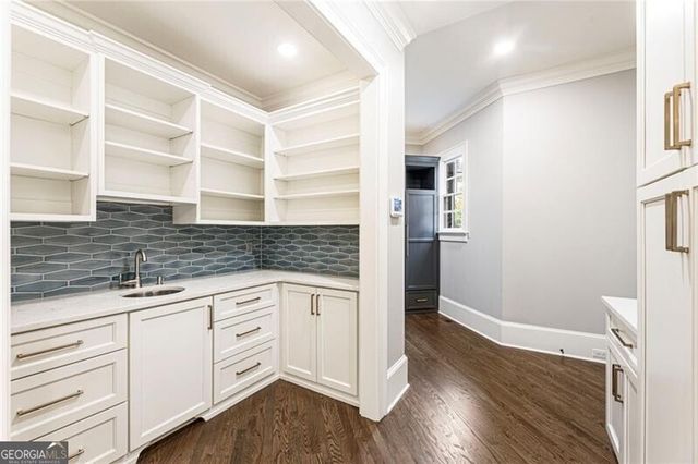 648 Glenover Drive, Milton, GA 30004